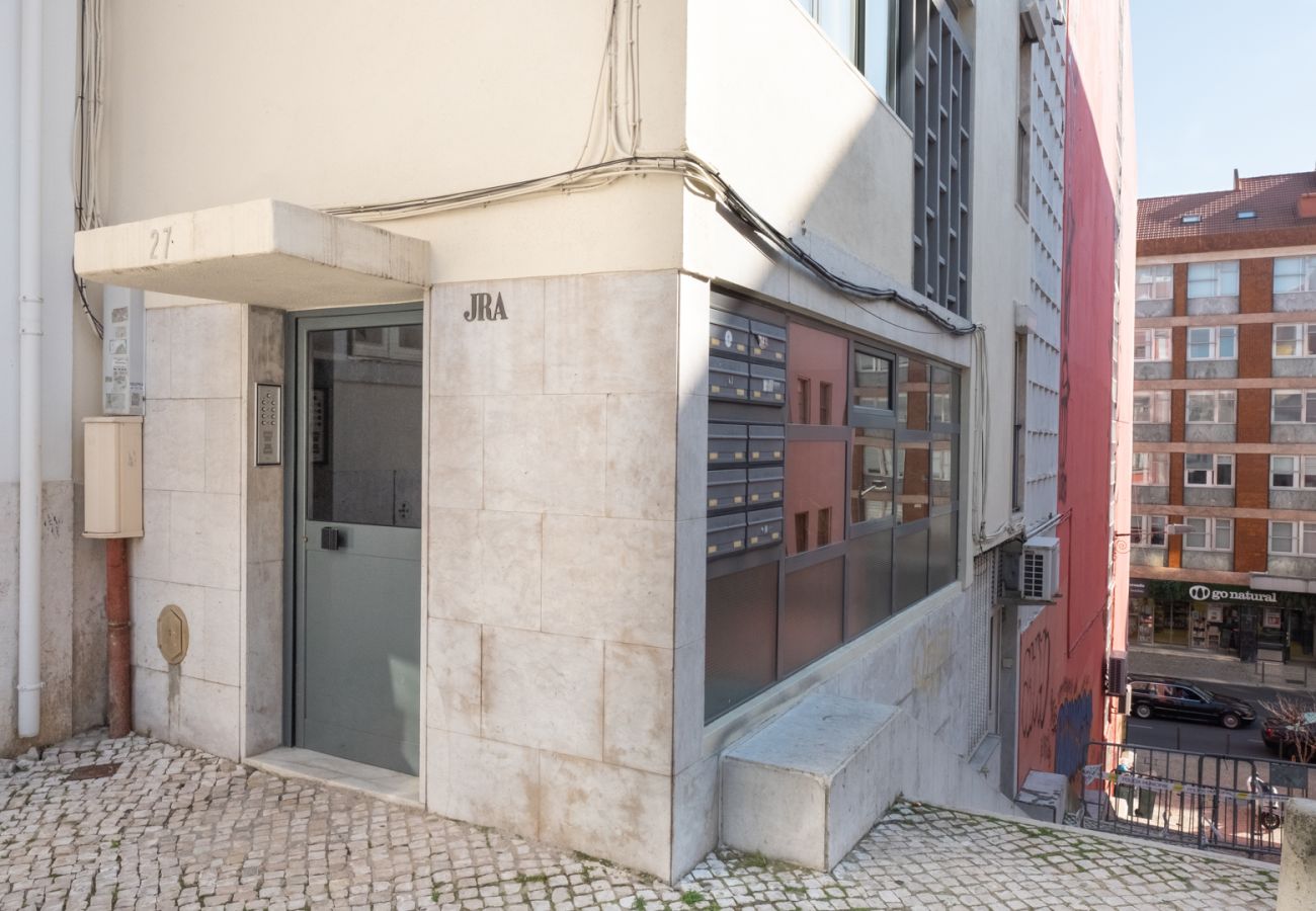 Apartamento em Lisboa - Dona Estefânia LS