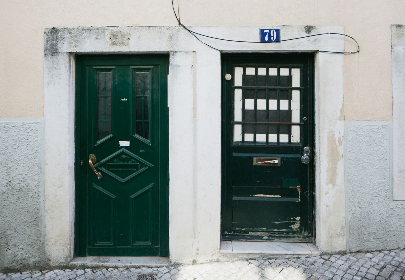 Apartamento em Lisboa - Prazeres LS