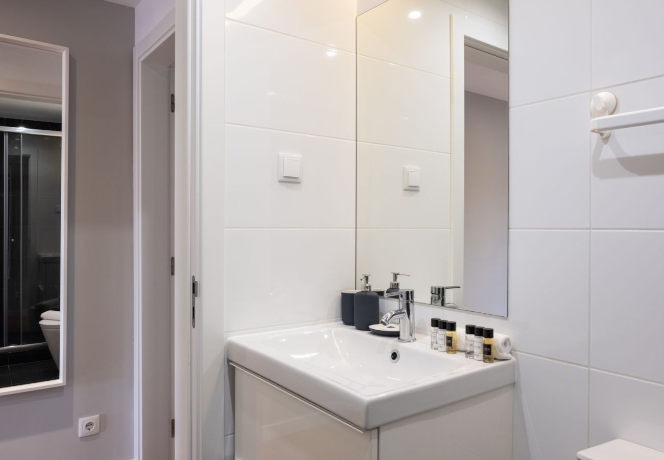 Apartamento em Lisboa - Bright american style in the city center 76 by Lisbonne Collection