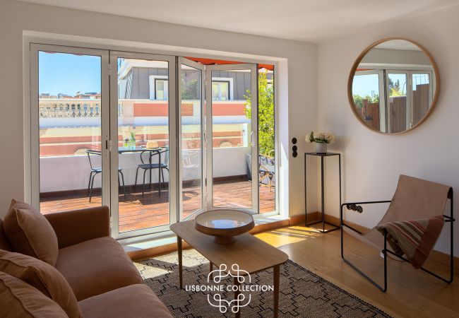 Apartamento em Lisboa - One bedroom Apartment + office with beautiful terrace and view 78 by Lisbonne Collection
